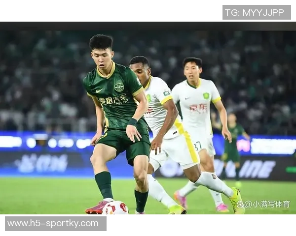 三镇新任主帅莫拉强调球员表现优劣不分年龄重视实力与潜力 三镇新任主帅莫拉强调球员表现优劣不分年龄重视实力与潜力